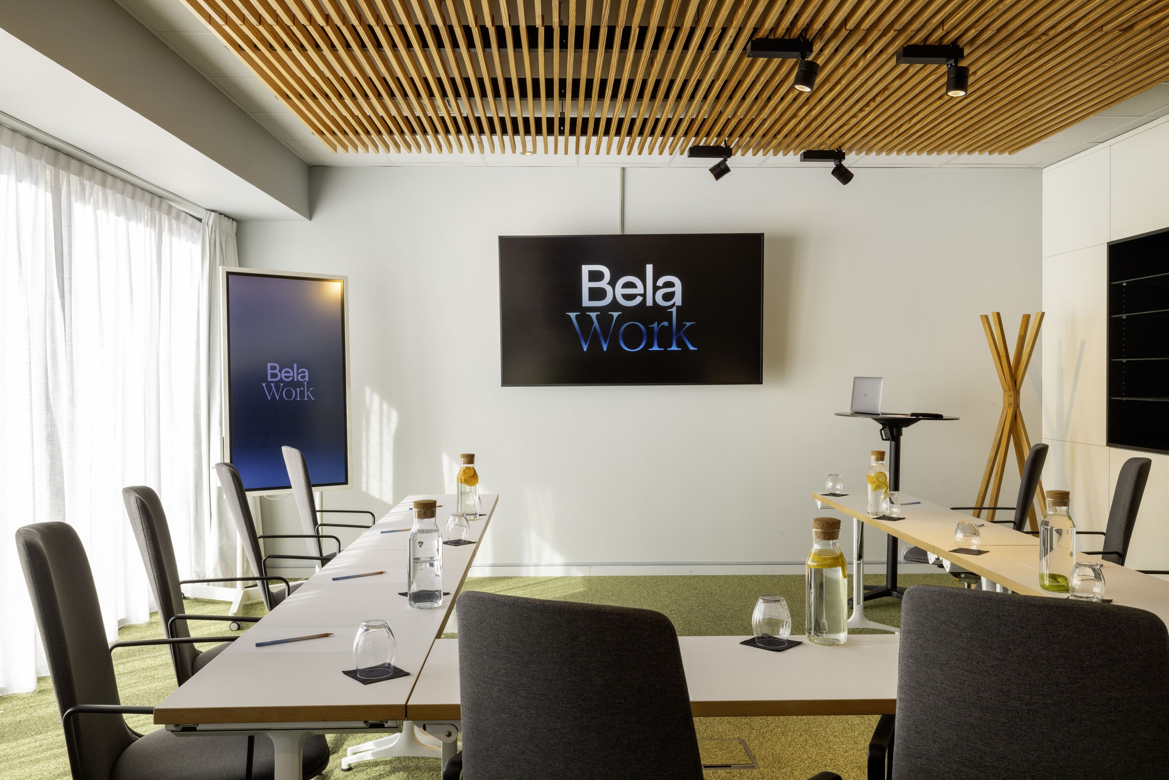 Sala de reuniones 'ÓPALO' - 5 a 36 personas