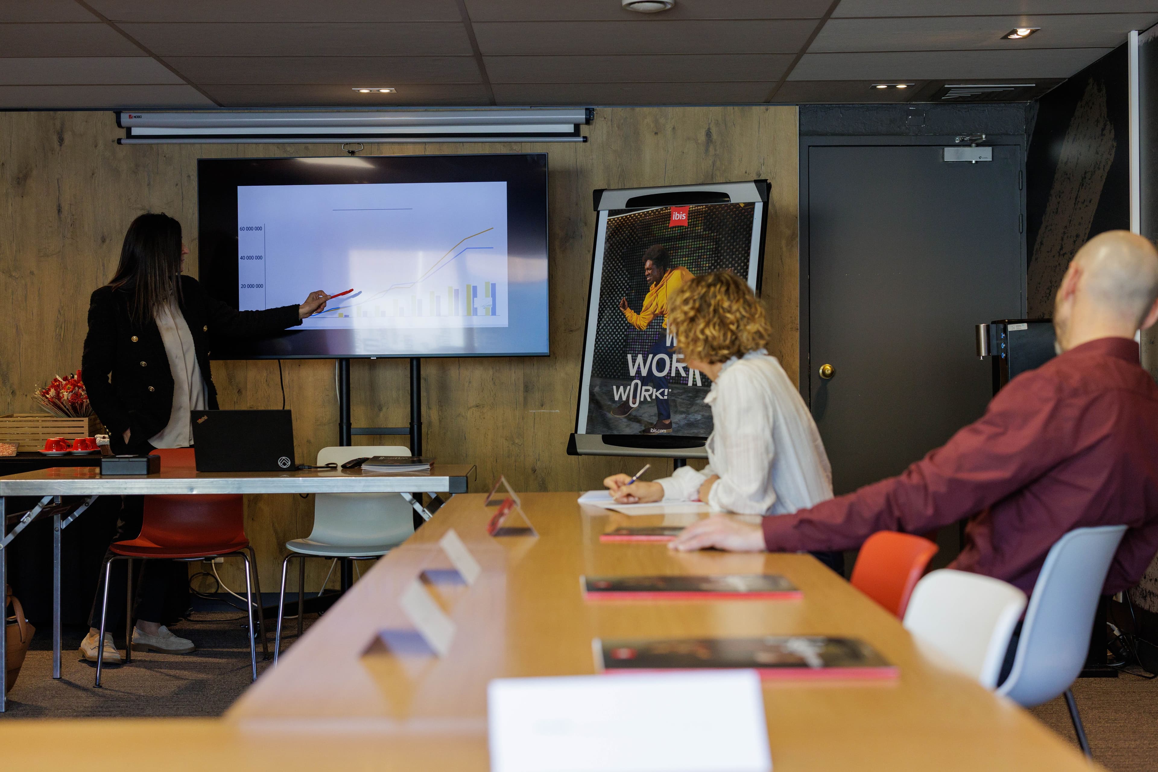 Meeting Room "Pagnol" – 25 to 35 people