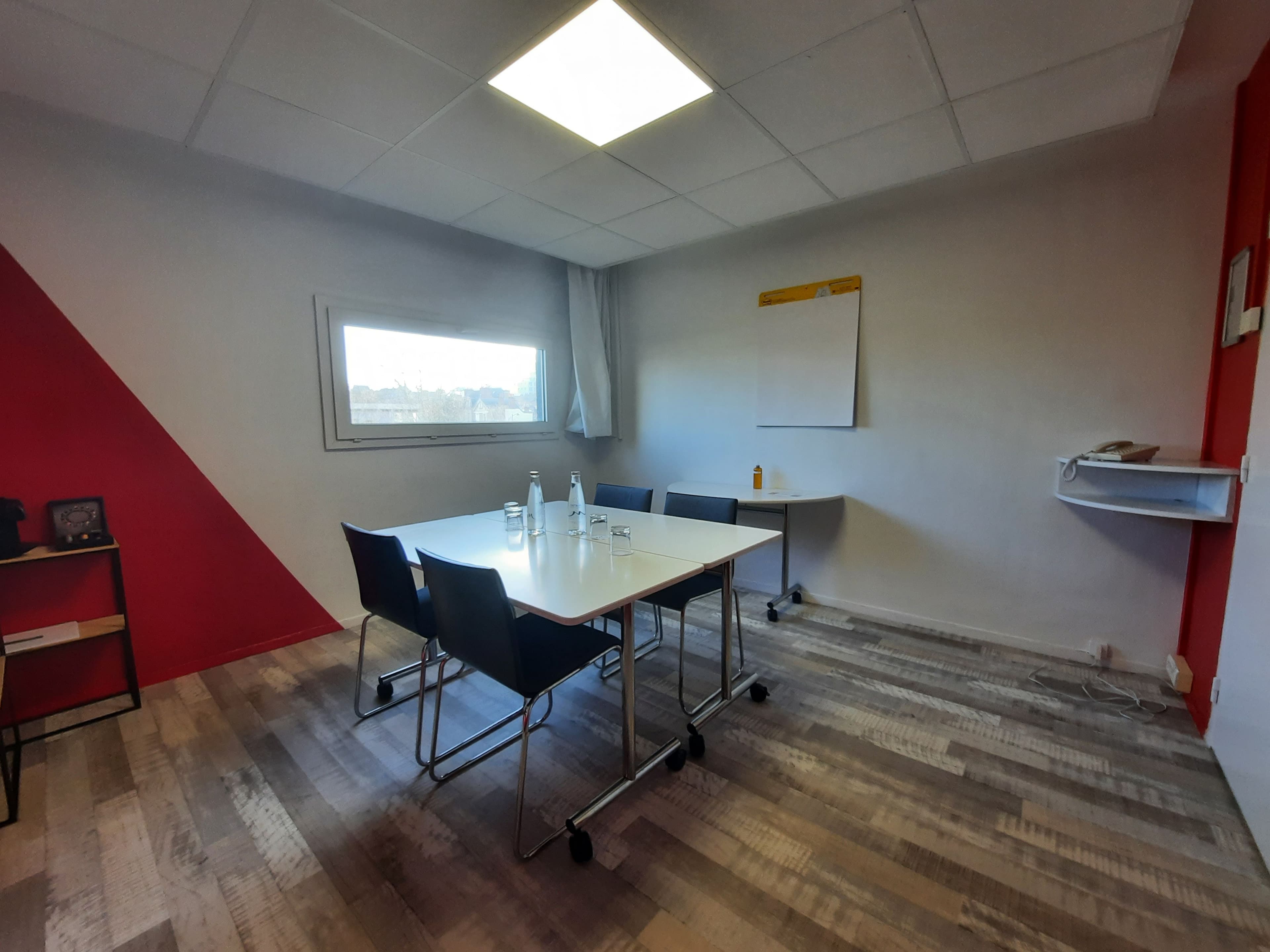 Meeting room - 4 people