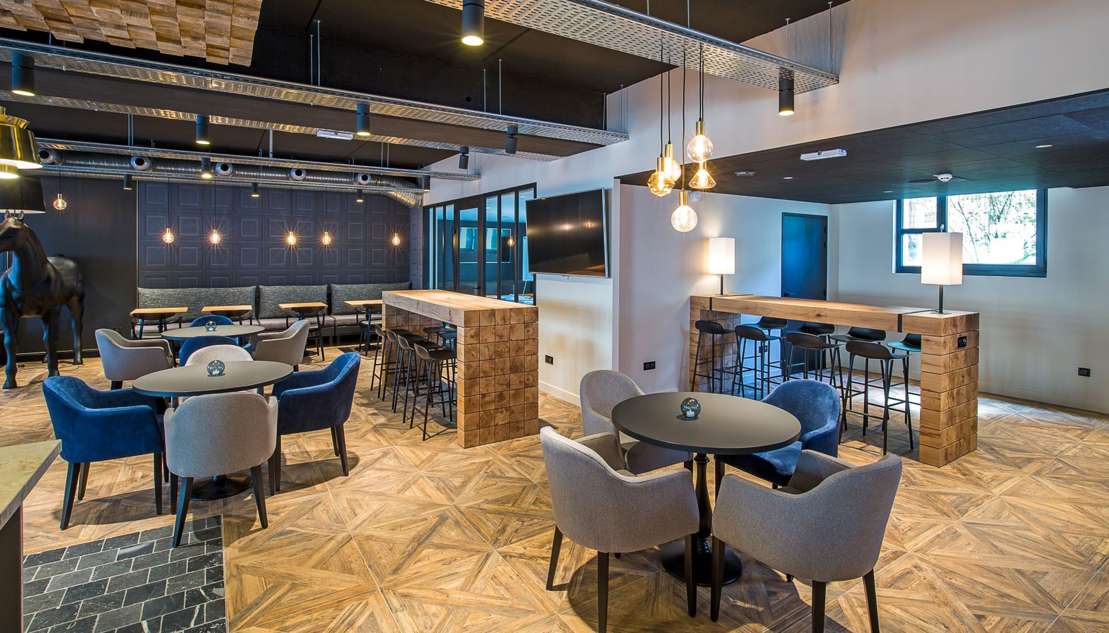 Wojo Laval - Ibis Centre Gare