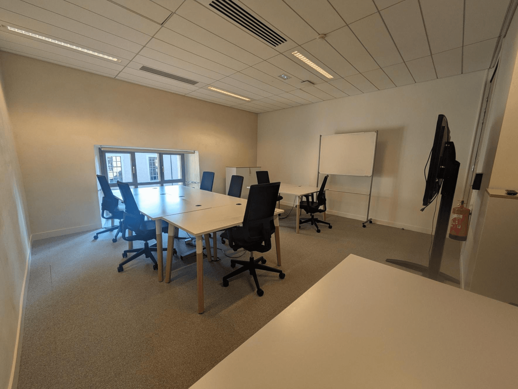 Office - 10 people