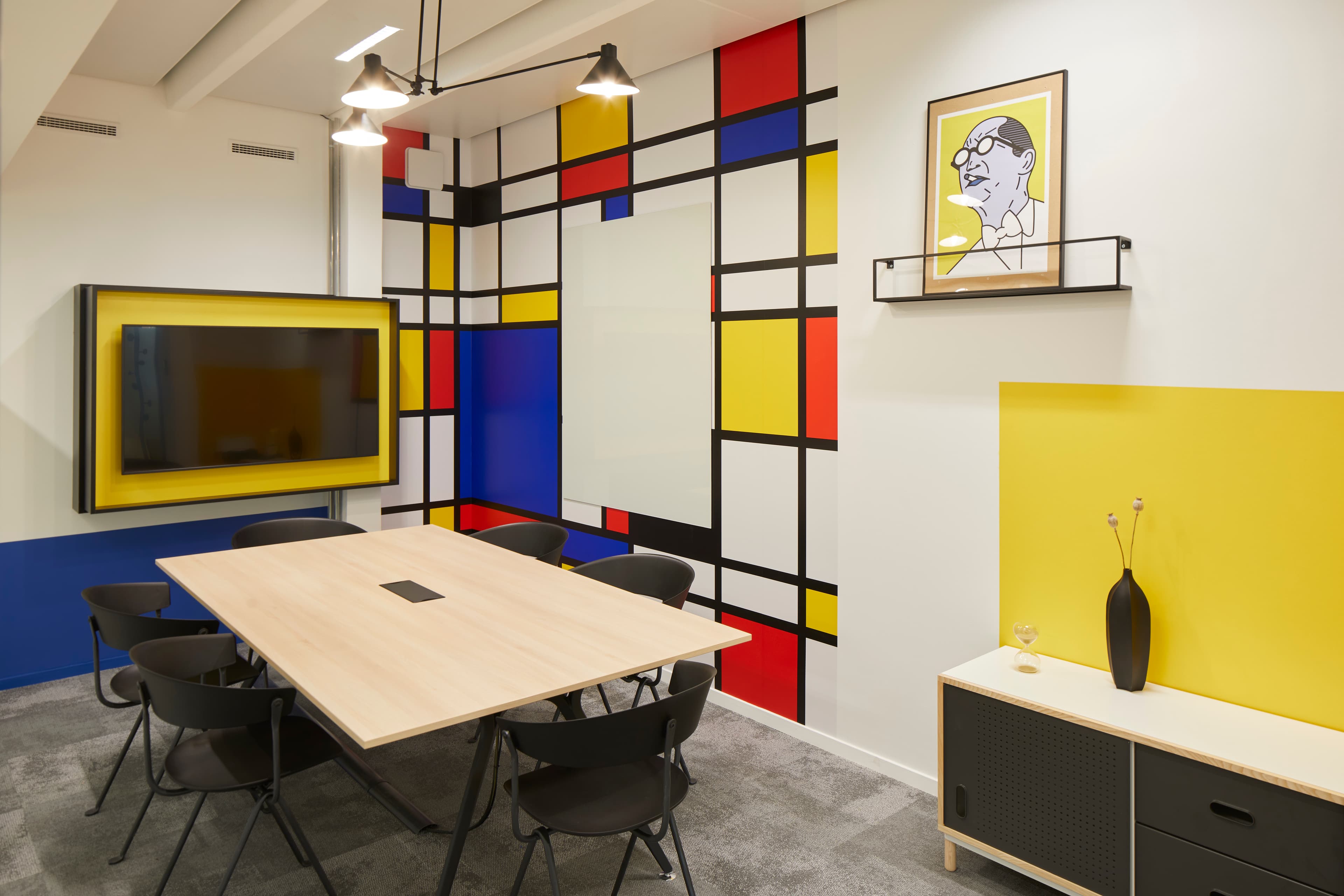 Meeting room - LE CORBUSIER - R1