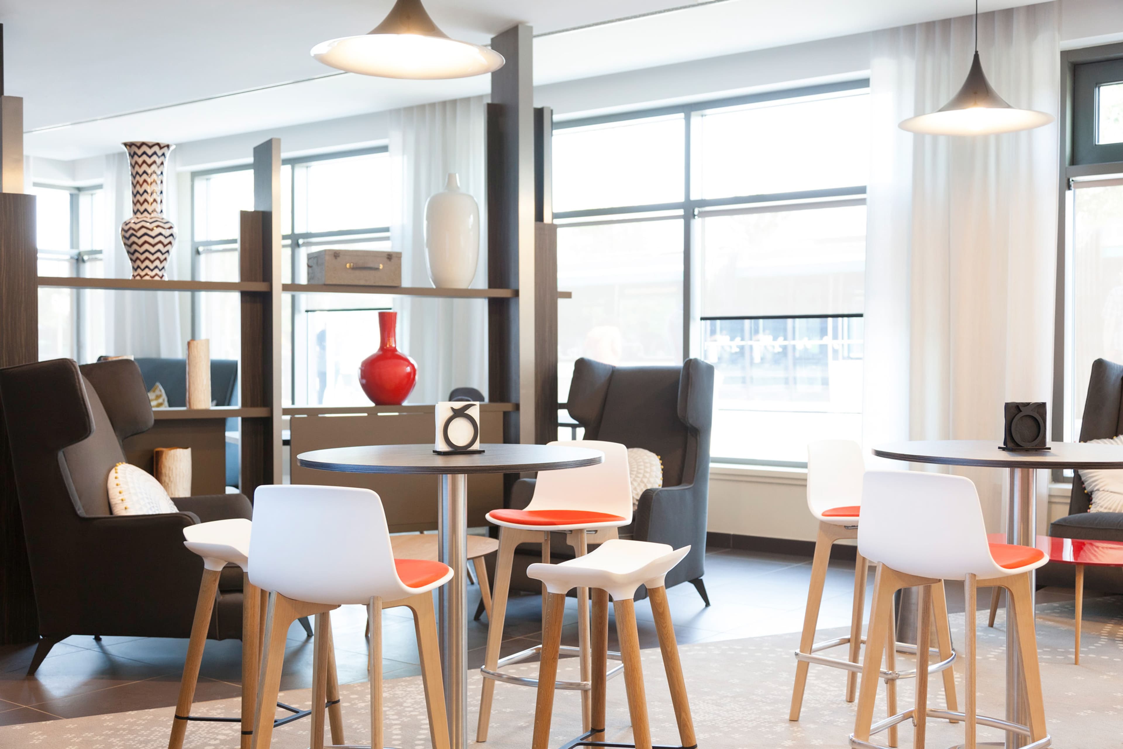 Wojo Saint-Denis - Novotel Stade Basilique