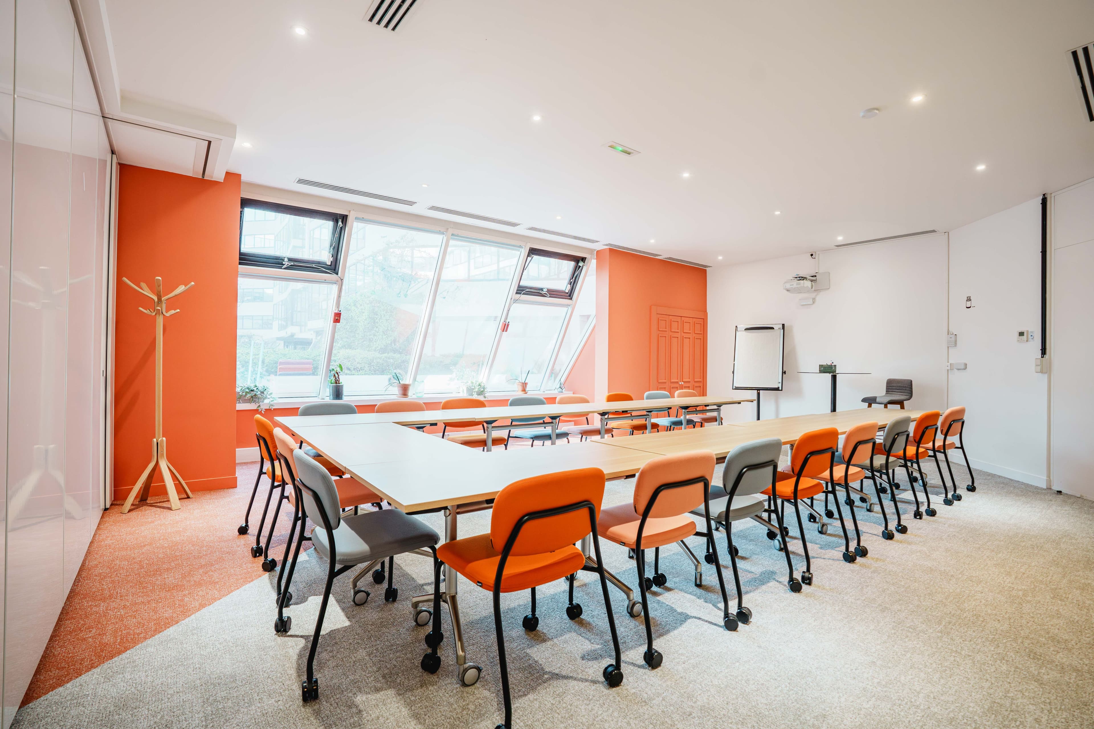 Meeting room - La Fac - 0E - 18pax