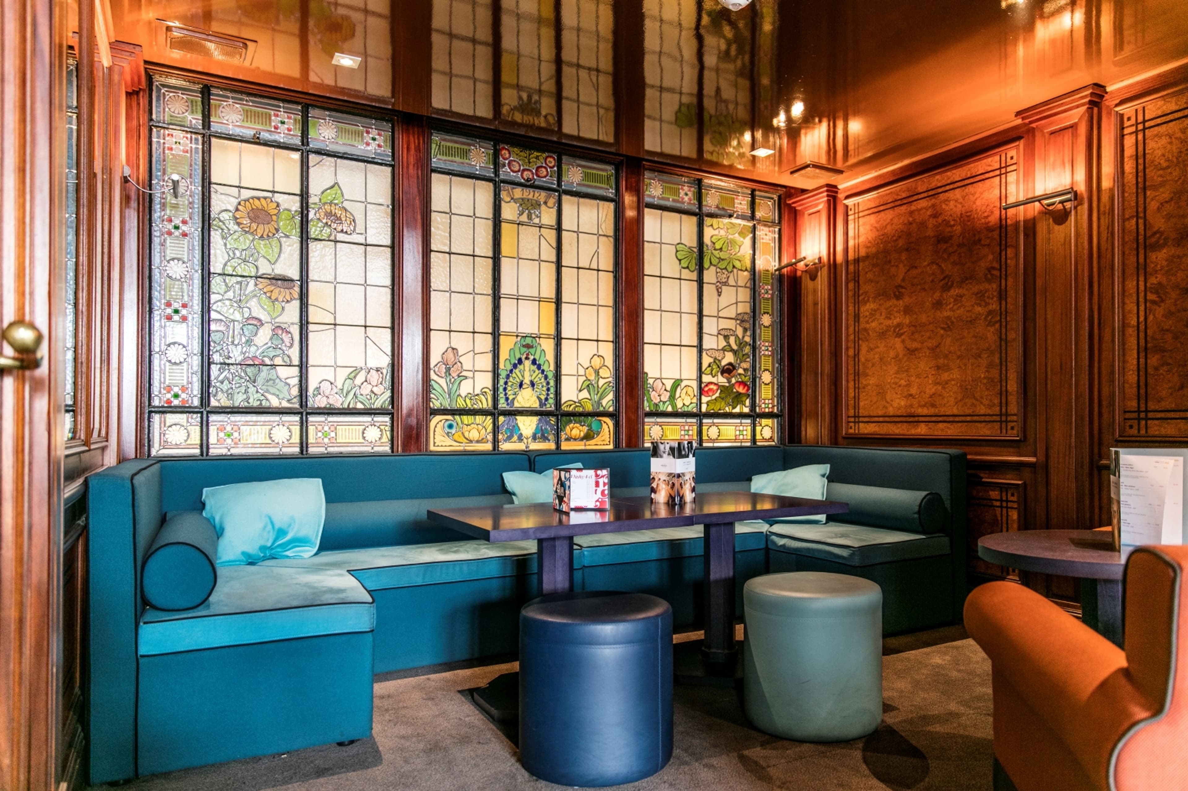 Espace de coworking - Bar de l'hôtel