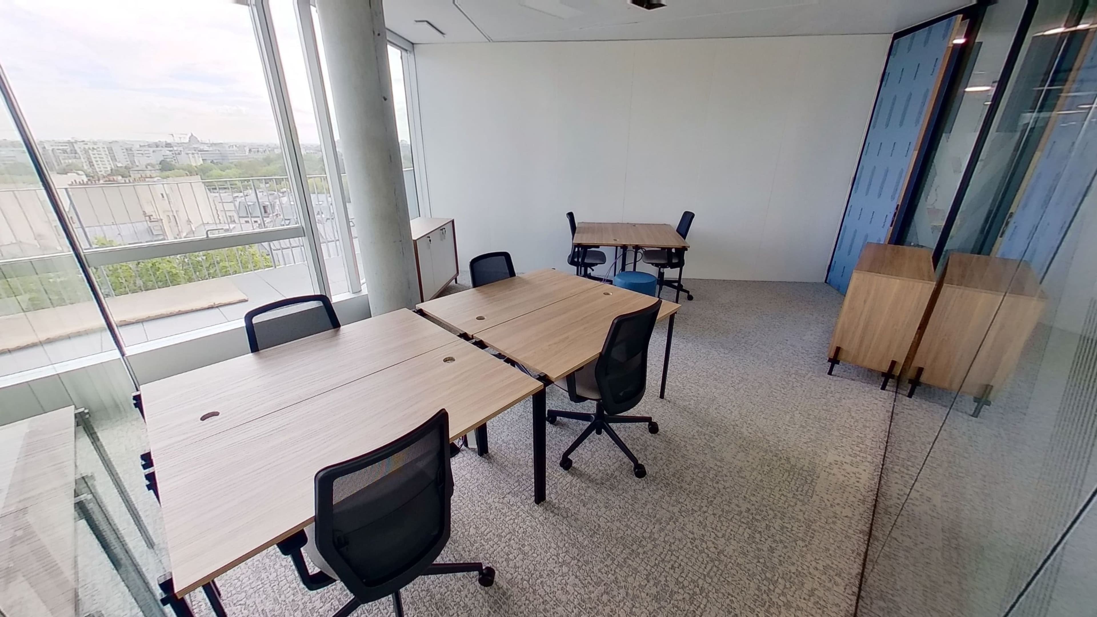 Office - 6 people