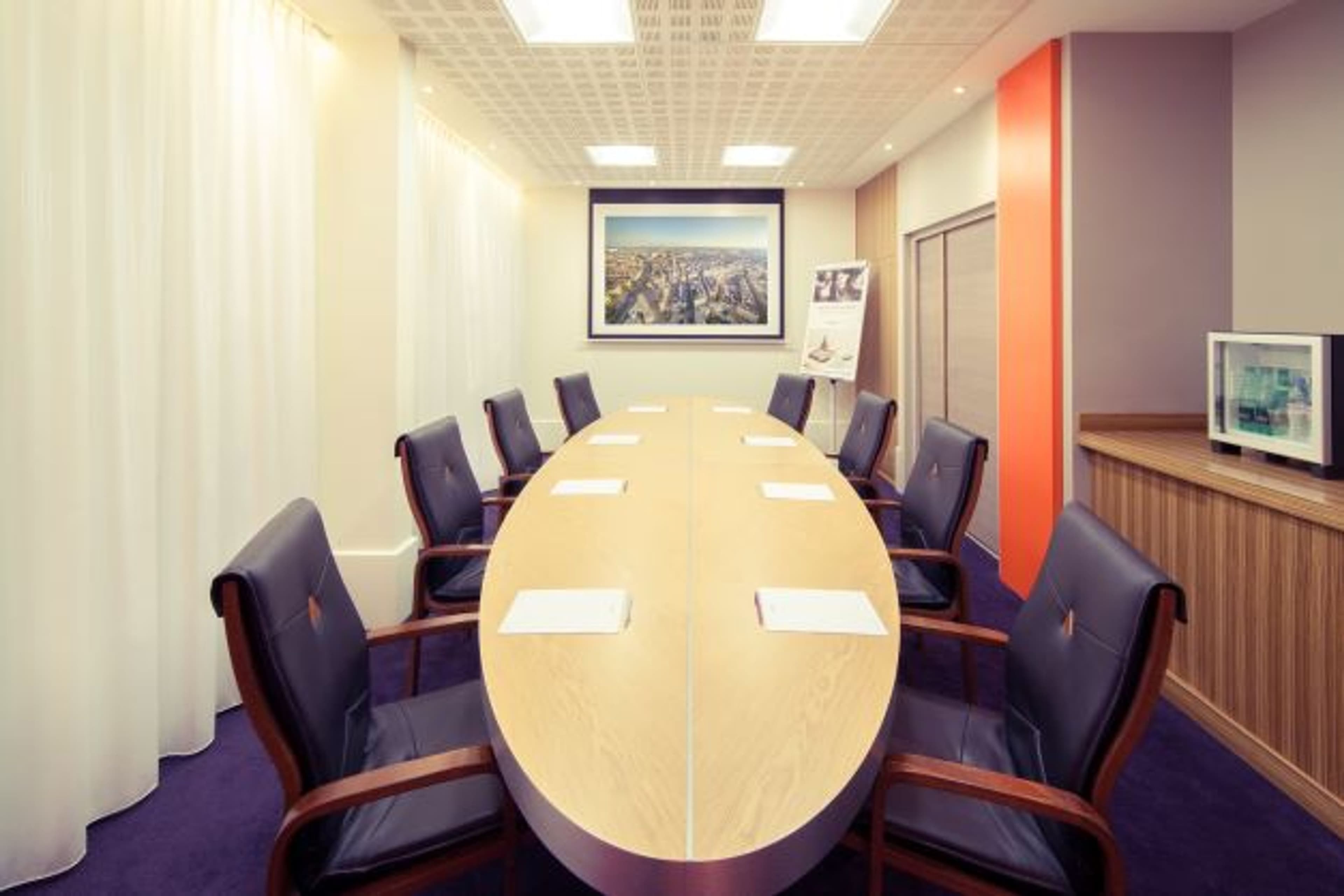 Salon Versailles - 10 personas