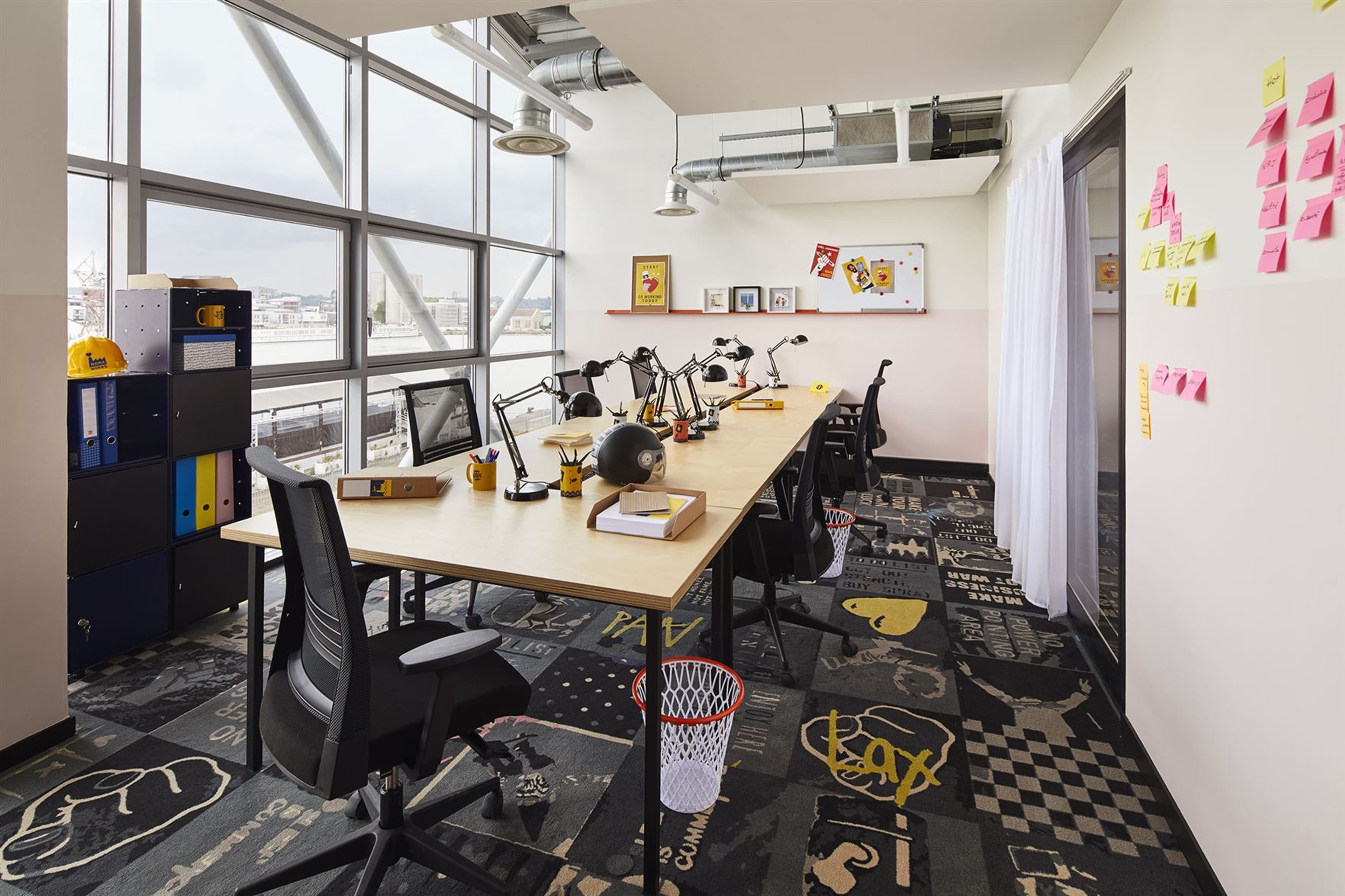 Office - 14 people