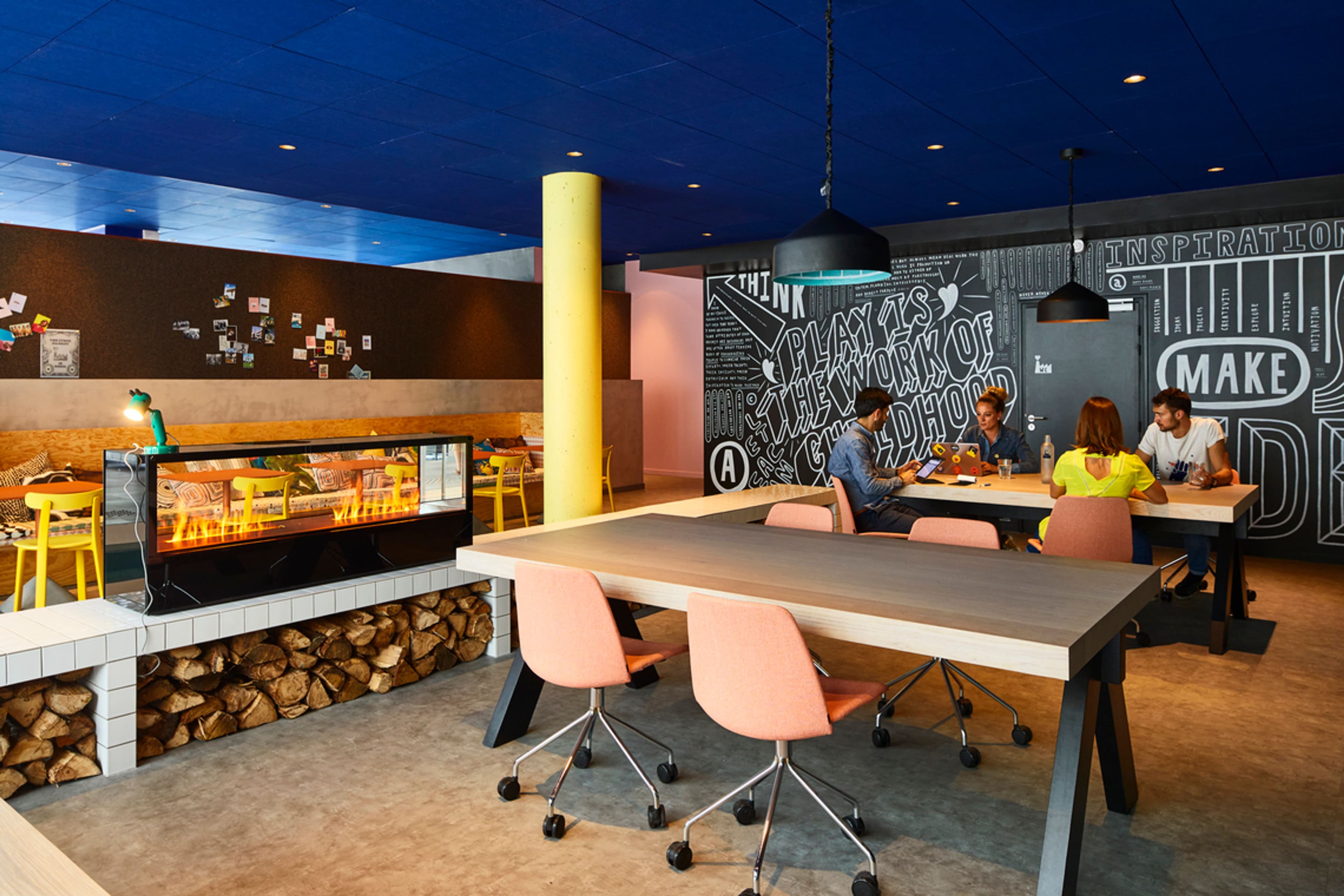 Espace de coworking - Mama Working Café
