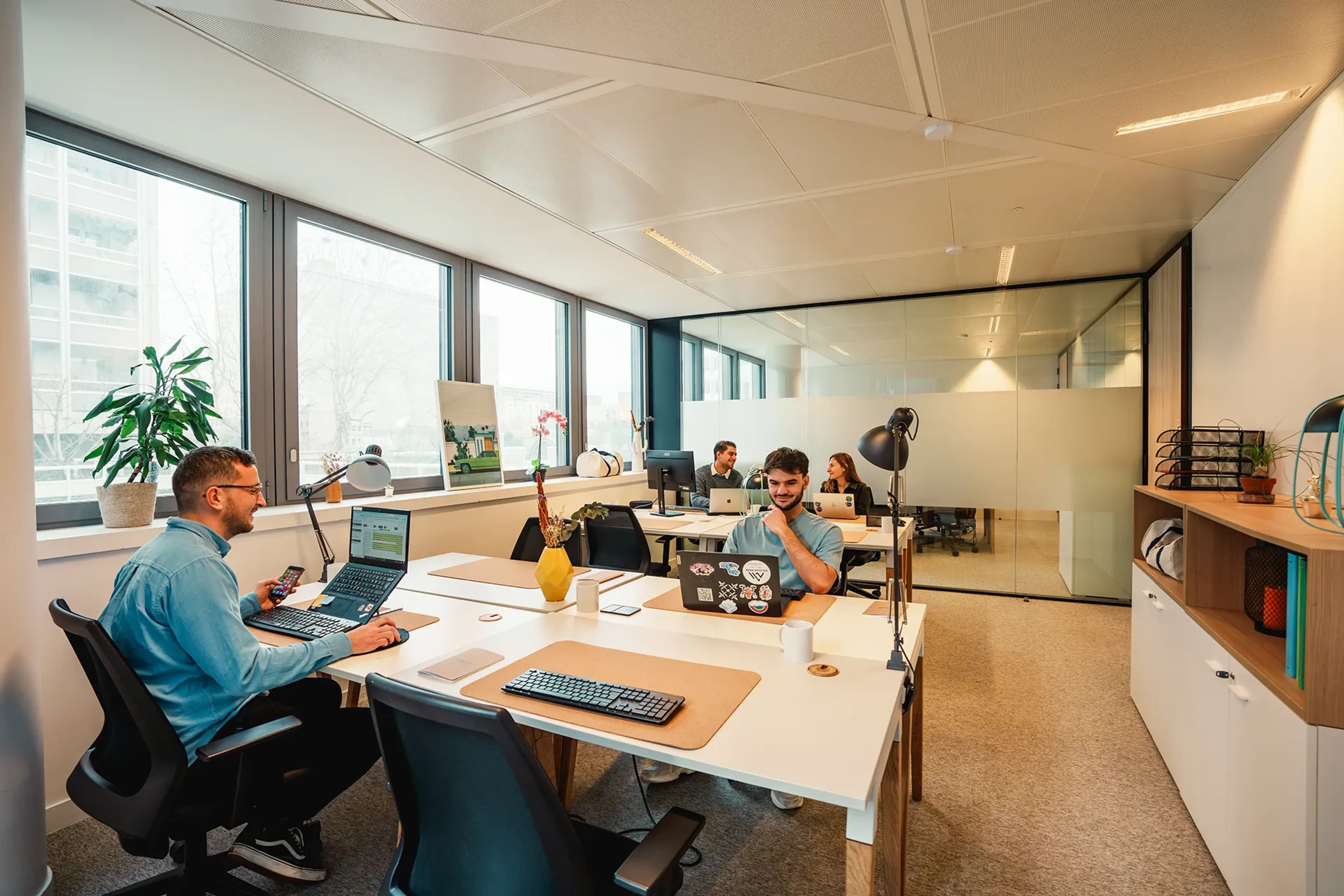 Bureau - 8 personnes