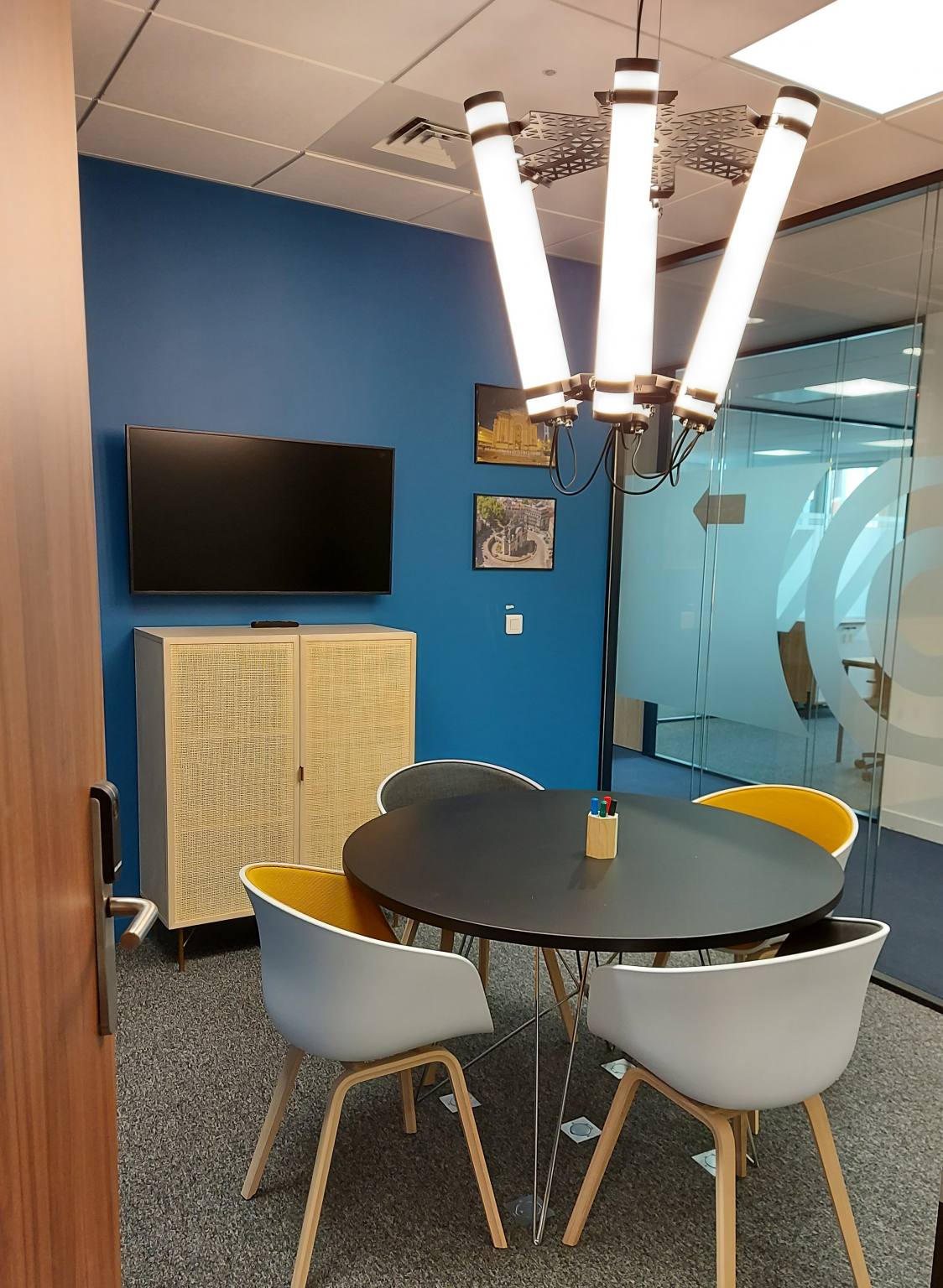 Nouvelle offre de salle de réunion à Lille, designée par Wojo