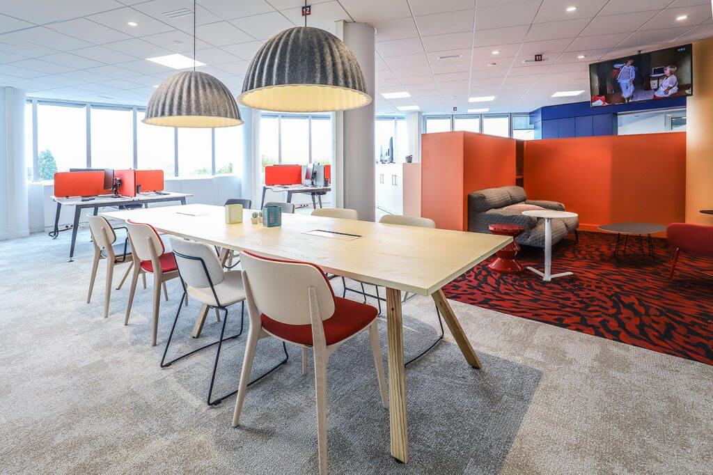 business center Wojo