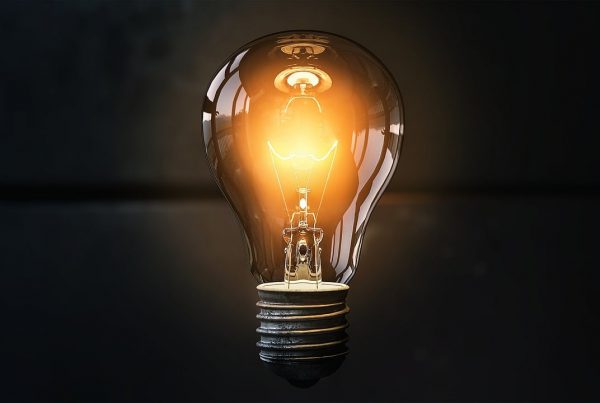 ampoule qui illustre la notion d'idée créative